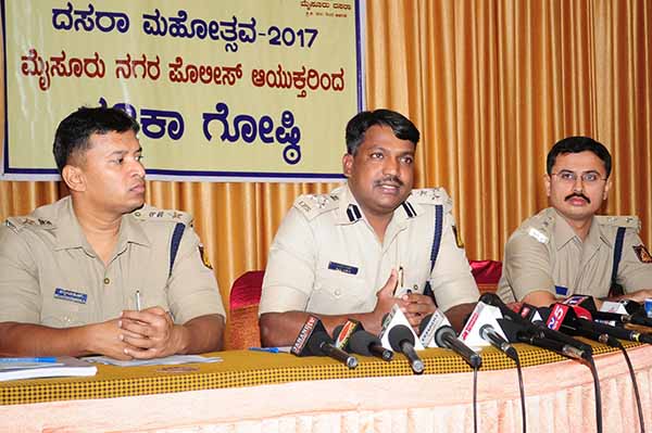 ದಸರಾ ಮಹೋತ್ಸವಕ್ಕೆ ಬಿಗಿ ಪೊಲೀಸ್ ಬಂದೋಬಸ್ತ್: ಆಯುಕ್ತ ಸುಬ್ರಮಣ್ಯೇಶ್ವರ ರಾವ್